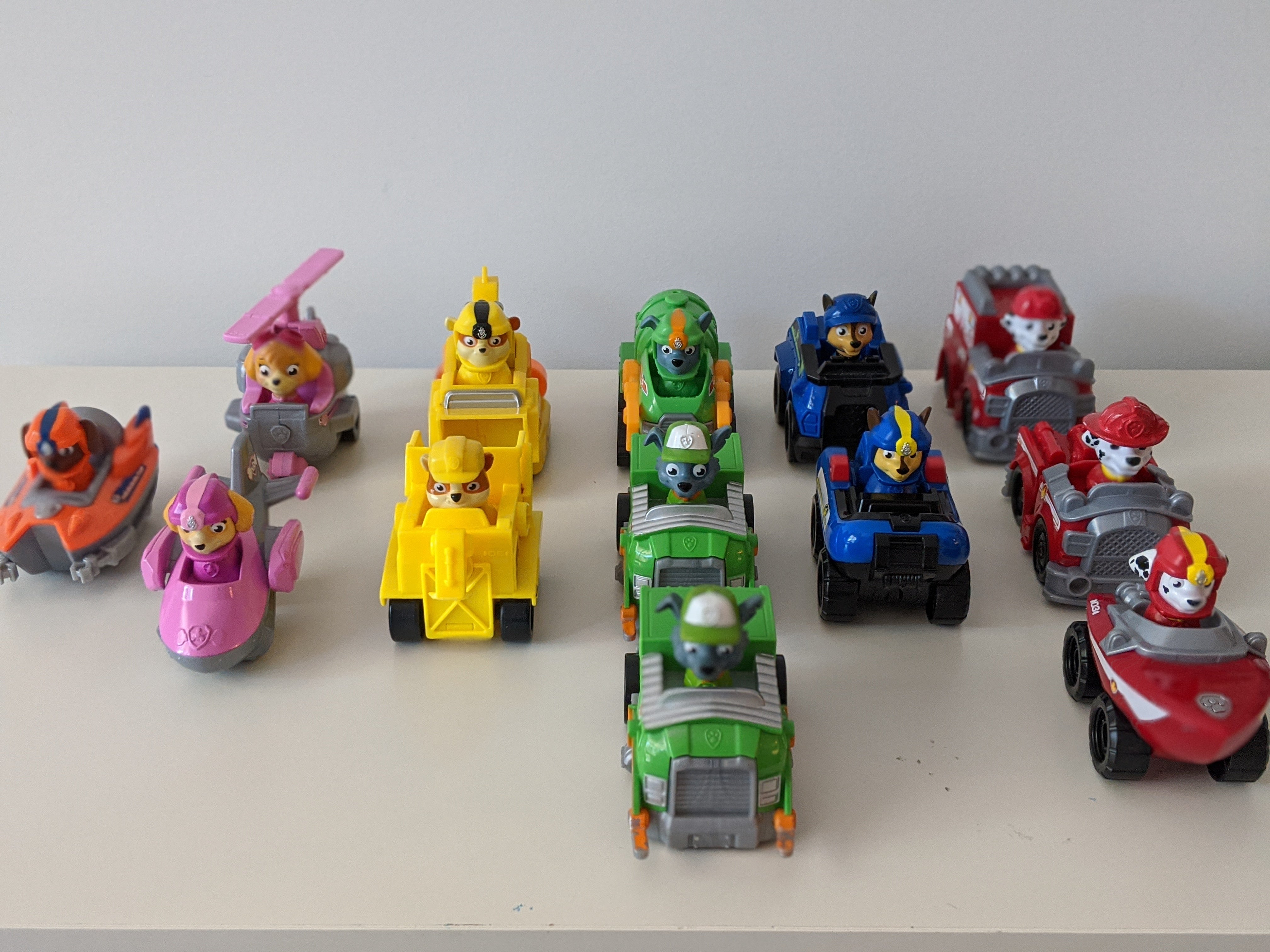 PAW Patrol Figurines and Cars Rekidding