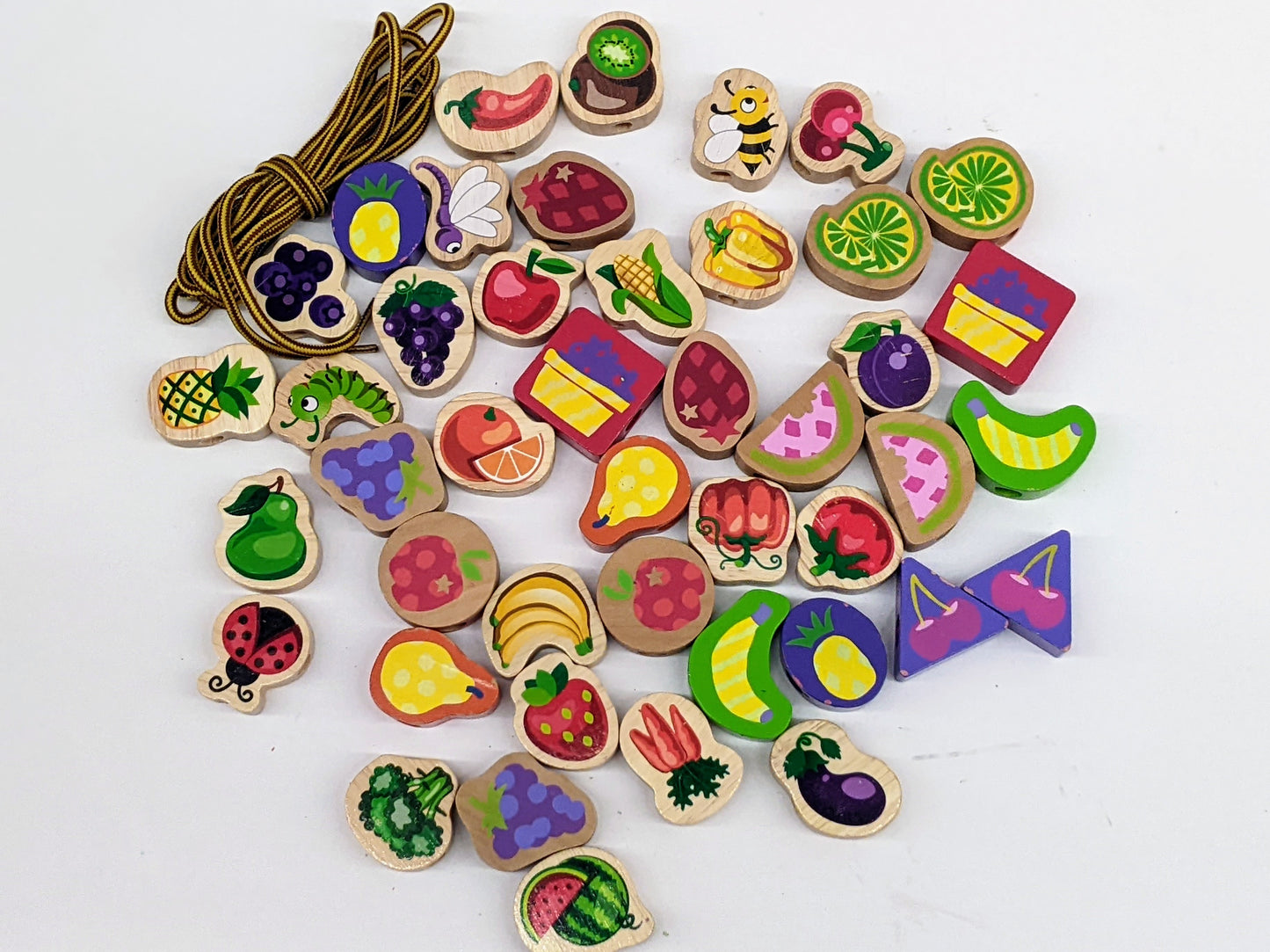 Lacing beads (Hape, Melissa & Doung, others ...)-Toy-Rekidding