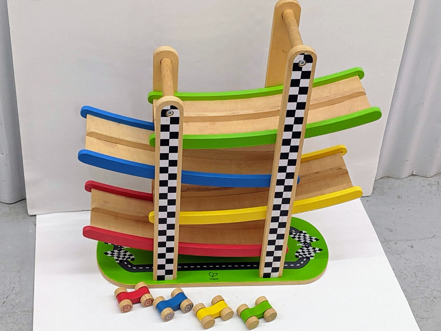 Hape - Wooden Switchback Racetrack-Toy-Rekidding