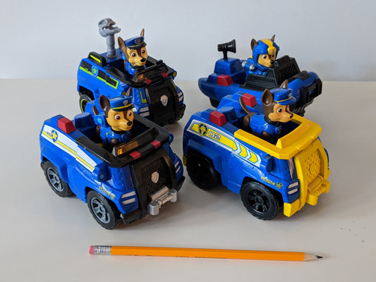 PAW Patrol - Chase Vehicle with Collectible Figure-Toy-Rekidding
