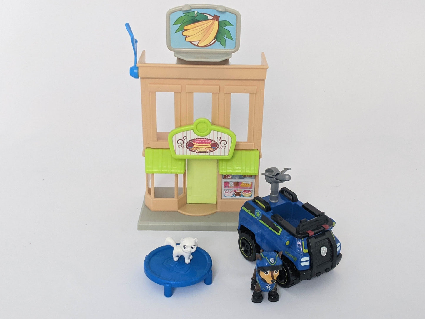 PAW Patrol - Chase Vehicle with Collectible Figure-Toy-Rekidding