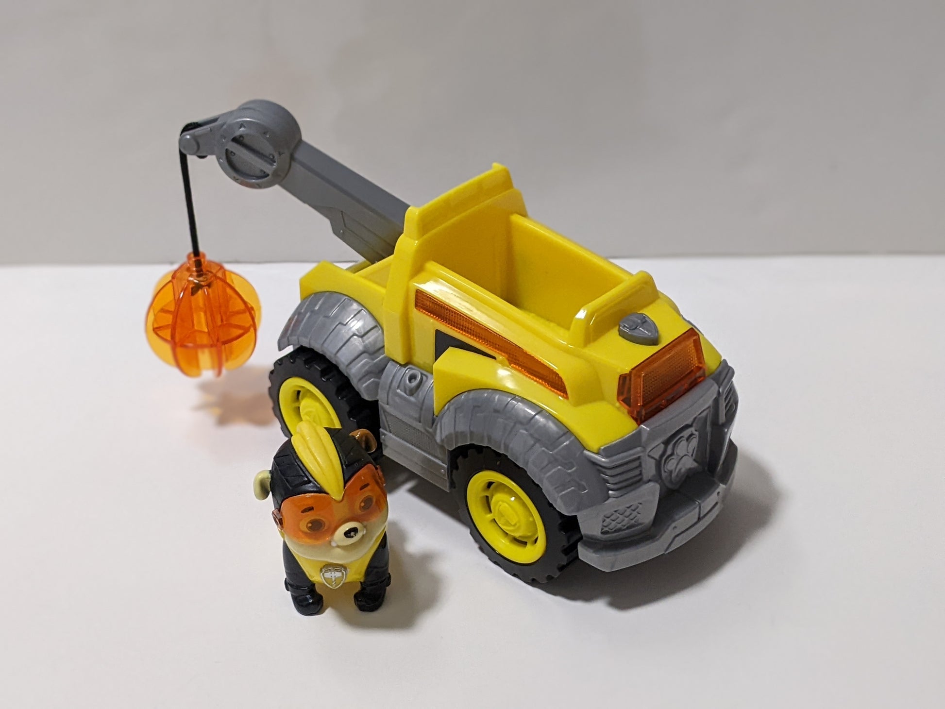 Paw Patrol 6037971 Figurine de Ruben de la Pat'Patrouille avec Son Bulldozer - les Prix d'Occasion ou Neuf Paw Patrol 6037971 Figurine de Ruben de la Pat'Patrouille avec Son Bulldozer - les Prix d'Occasion ou Neuf