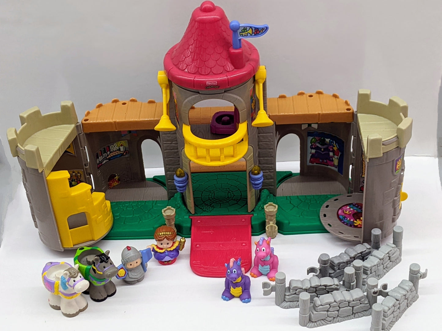 Little People - Castle play-set-Toy-Rekidding