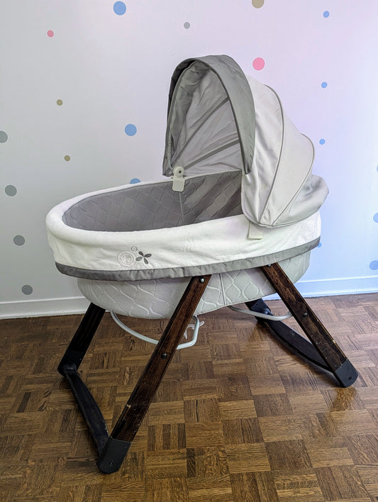 Ingenuity - DreamComfort FoldAway foldable portable bassinet-Baby-Rekidding