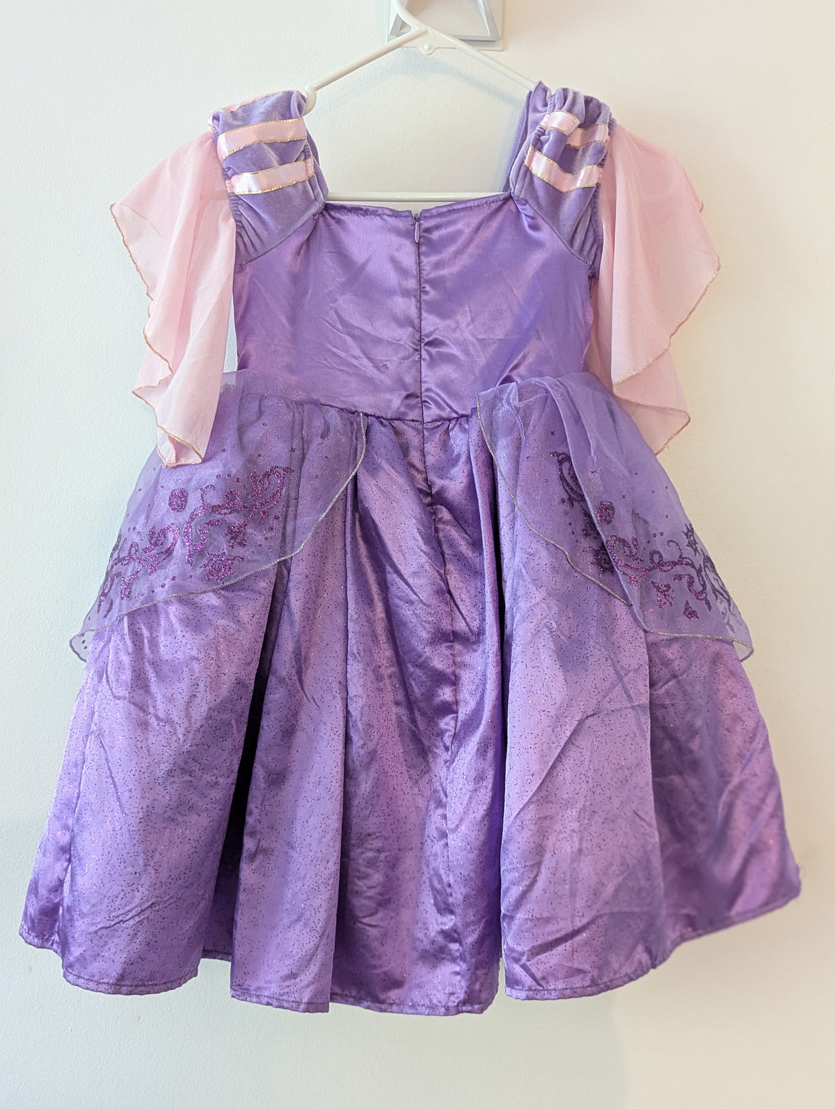 Costumes-Rekidding