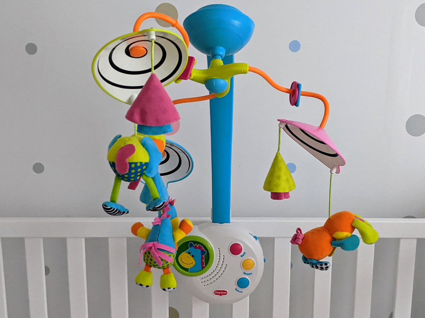 Crib and car seat accessories (Mobiles, mirrors)-Baby-Rekidding