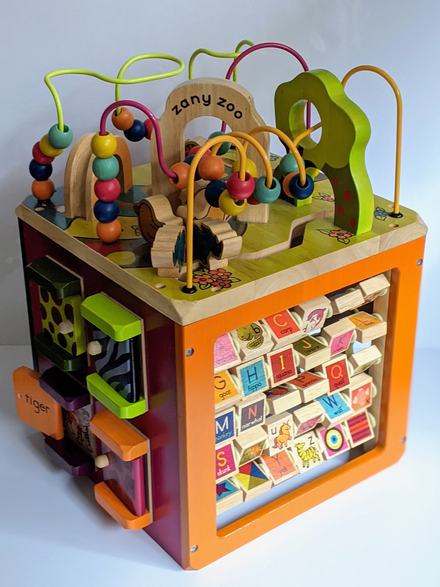 Wooden activity cubes and beads mazes-Toy-Rekidding